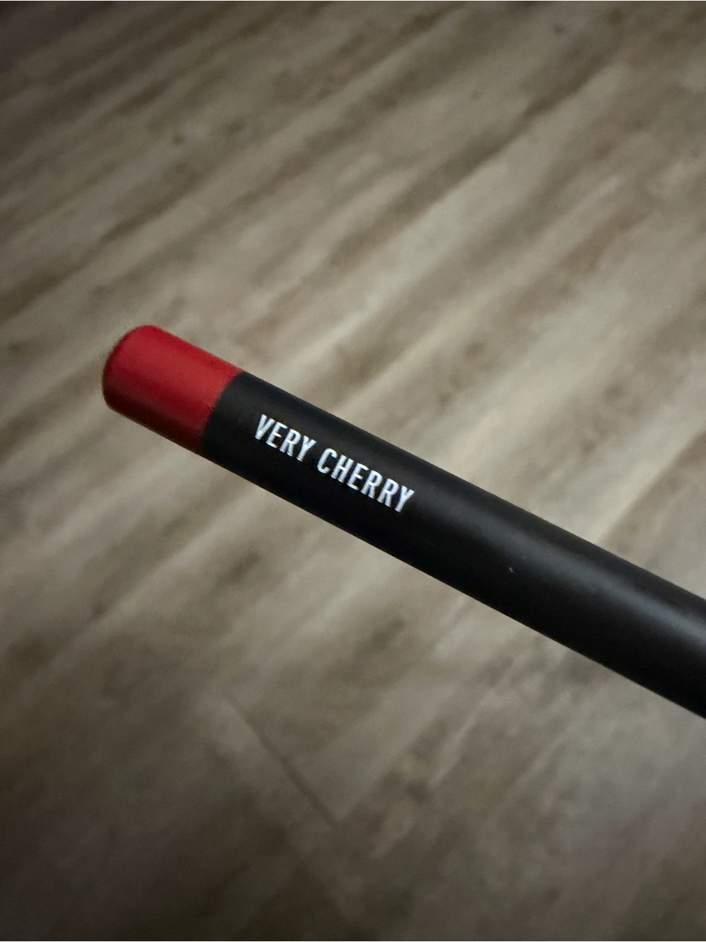 🫶🏼3 for $12!!🫶🏼Morphe Very Cherry Lip Liner - Vibrant Cherry Red